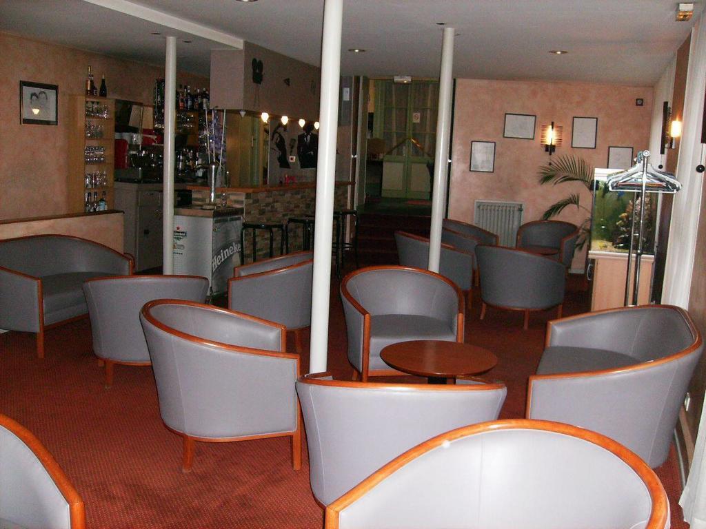 Hotel Pedussaut Saint Gaudens Exterior photo